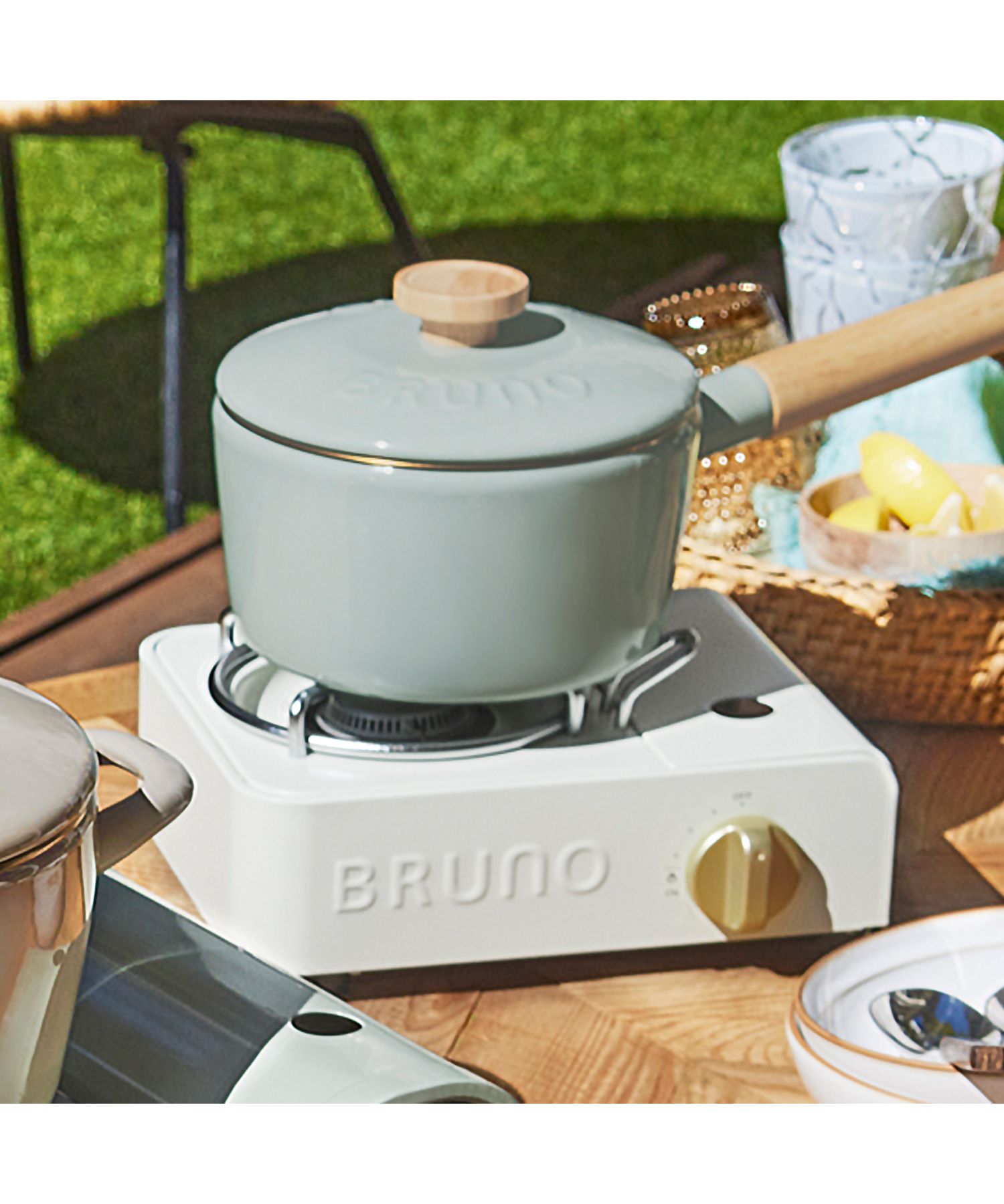 BRUNO - BRUNO カセットコンロ　ミニ　アイボリー カセットコンロミニ アイボリーの通販 | BRUNO online