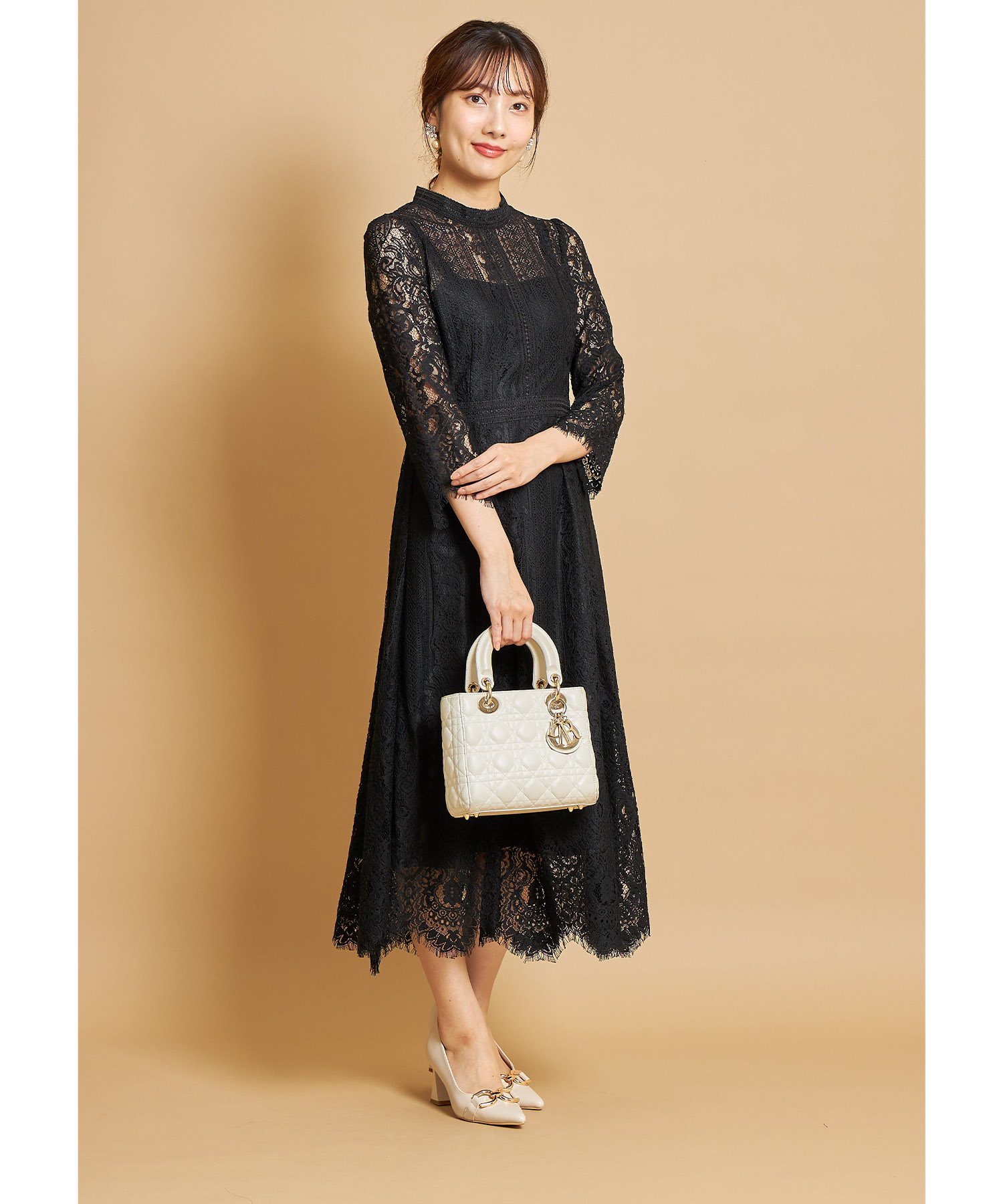 裾スカラップカットパネルレース×ラインレースワンピース