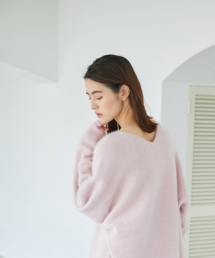 セール 30%OFF】チャイニーズラクーンウールVネックニット セール 30%OFF】チャイニーズラクーンウールVネックニット