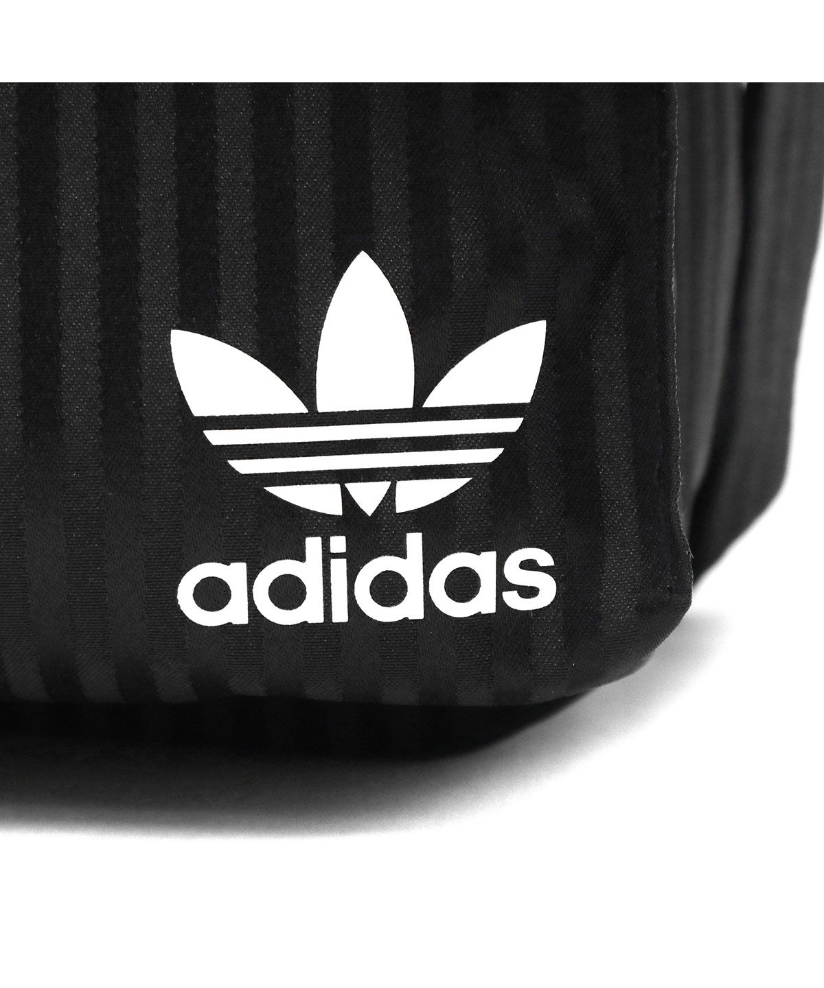 【美品】 adidas アディダス キャディバック 9.5型　6分割　ブラック 2025年最新】アディダスゴルフ 9．5型 キャディバッグの人気