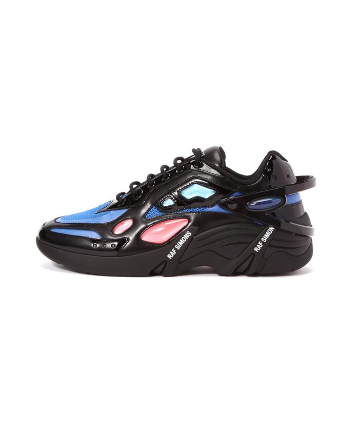 ラフシモンズ　スニーカー adidas×RAF SIMONS(アディダス×ラフシモンズ)コラボスニーカーが