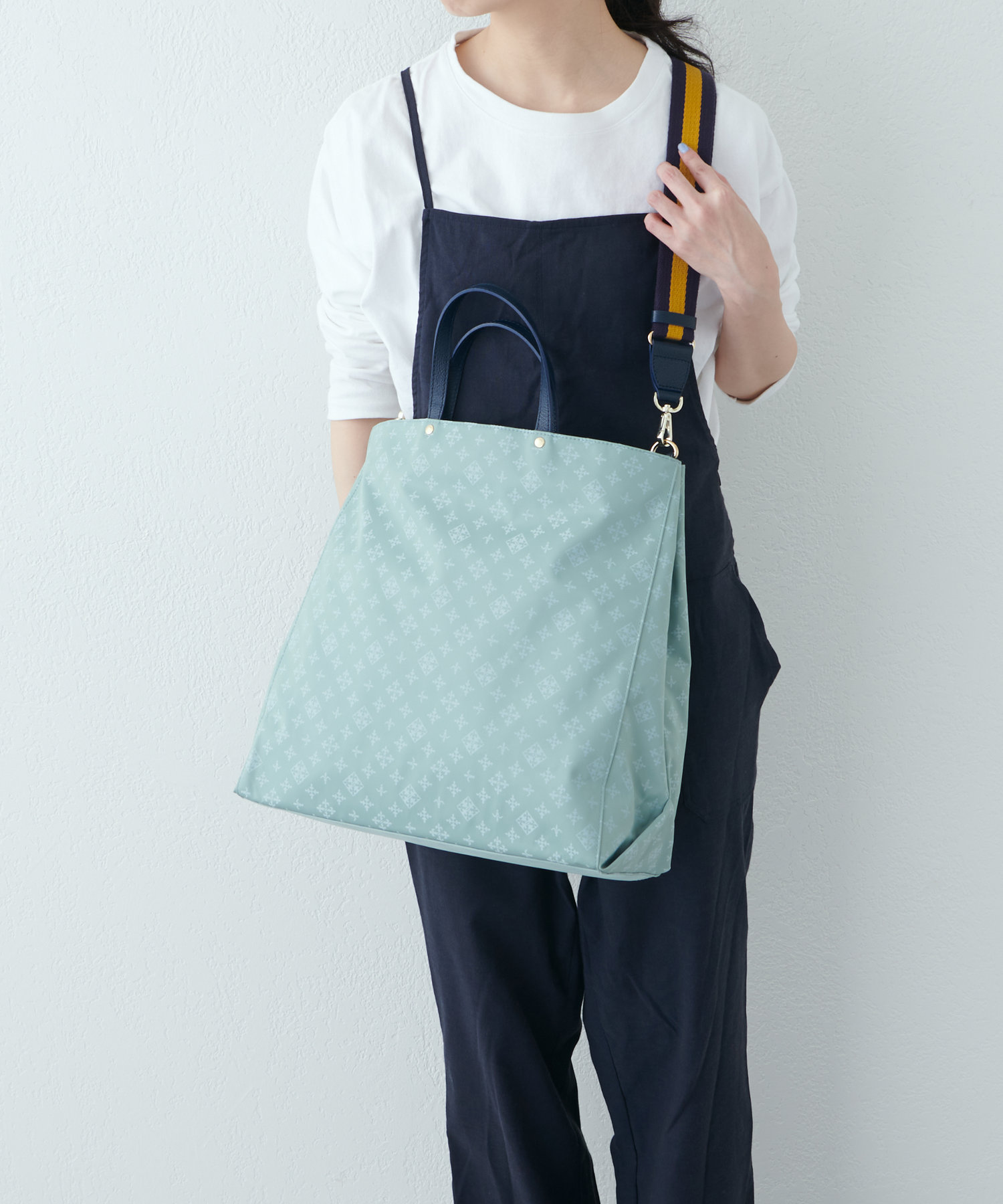 セール 40%OFF】《SHOPPER》トートバッグL(CE－157)(504686875