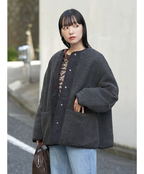 【美品】アース ミュージック＆エコロジー 中綿コート 裏ボア Lサイズ 紺 あ 美品】アース ミュージック＆エコロジー 中綿コート 裏ボア L