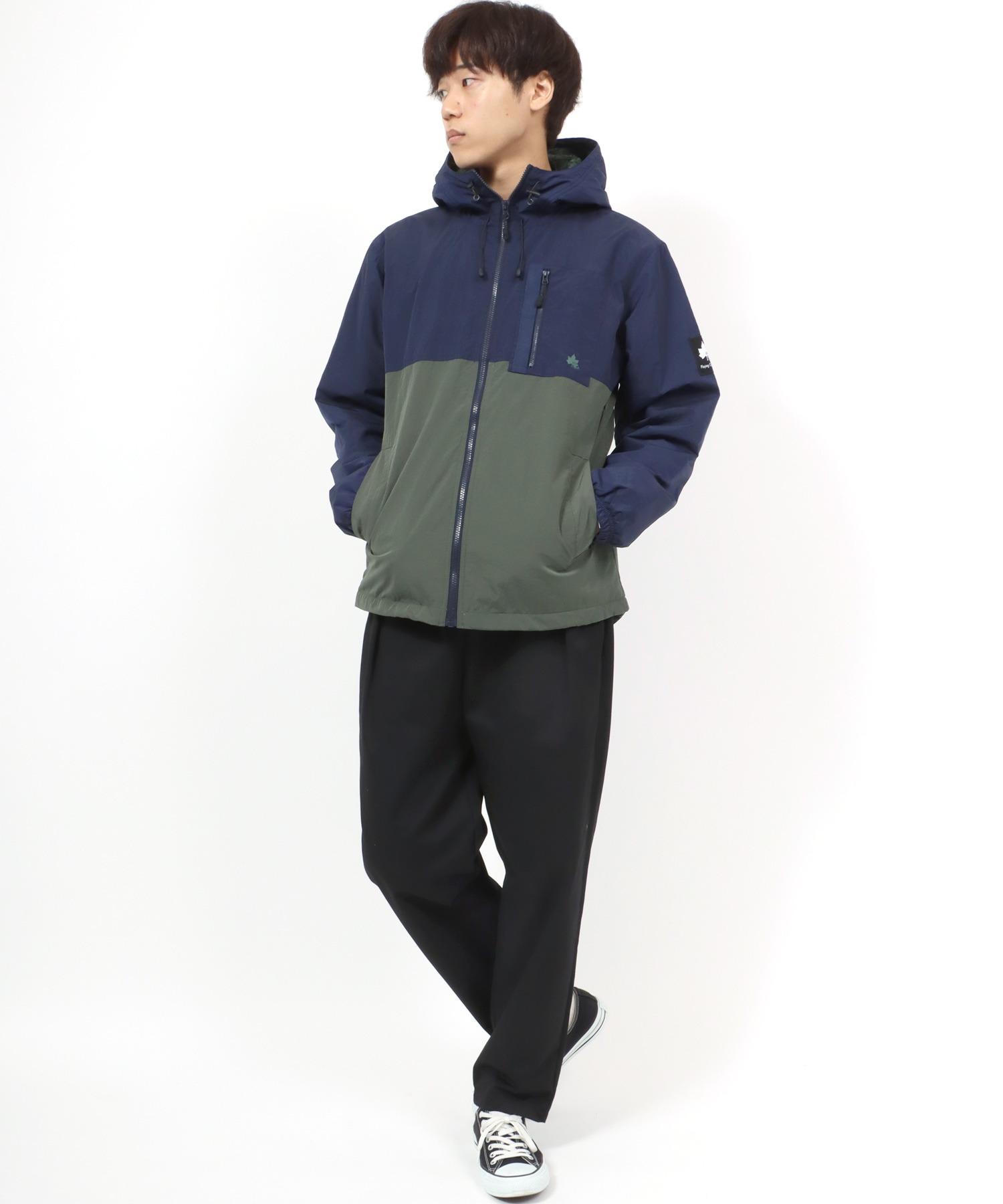 50%OFF! ヒス未使用裏地フリースナイロンジップアップパーカー
