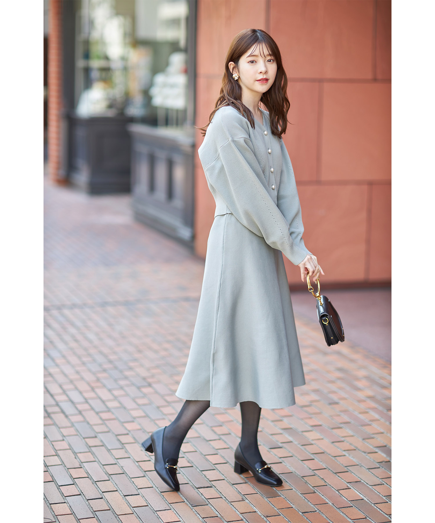 トッコ クローゼット ベルト付きパール釦ノーカラータックフレアコート 新品 tocco closet 付きパール釦ノーカラータックフレアコート