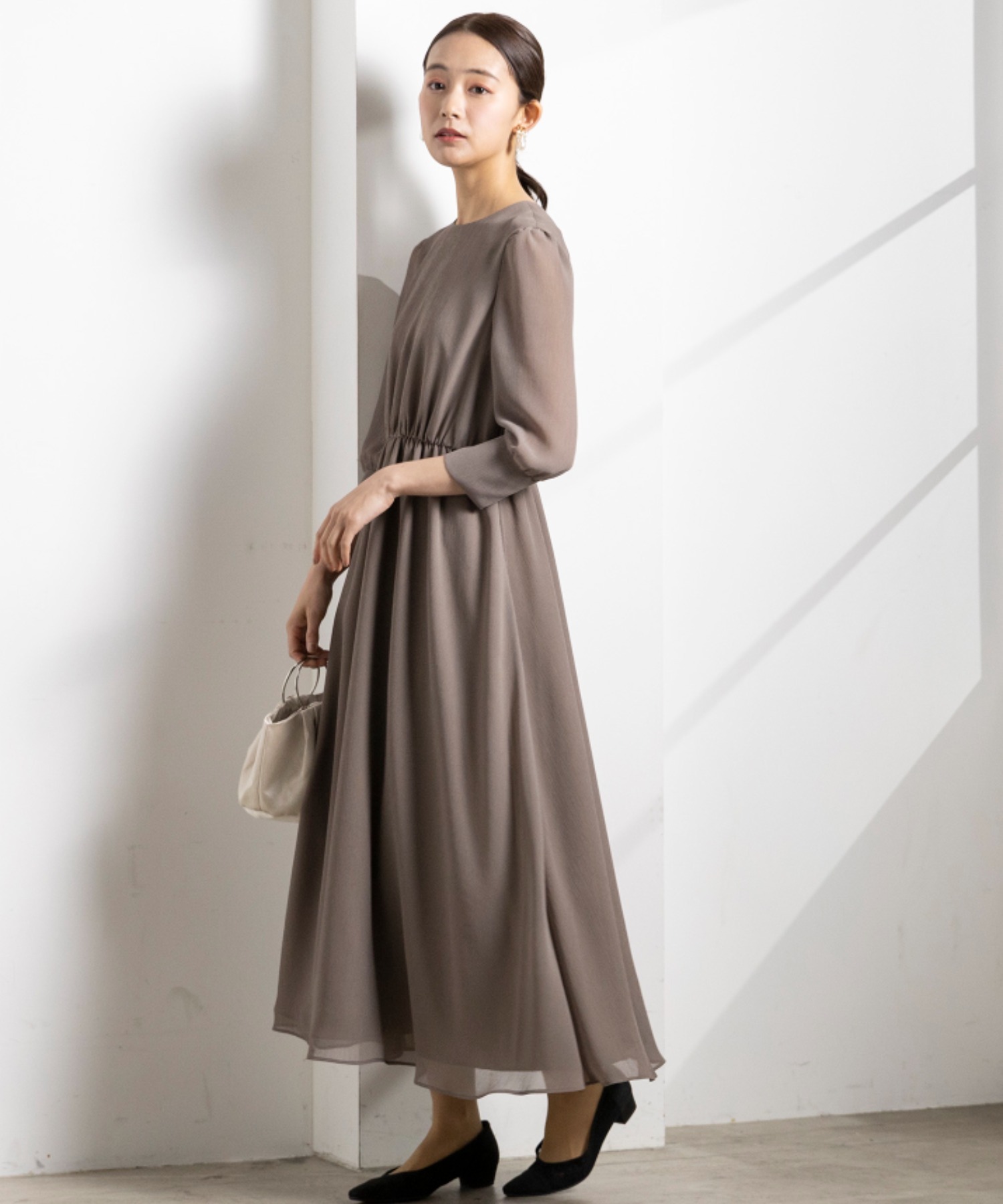 セール 50%OFF】フォルムフォルマ form forma 【kaene】袖付き セール 50%OFF】フォルムフォルマ form forma 【kaene】袖付き