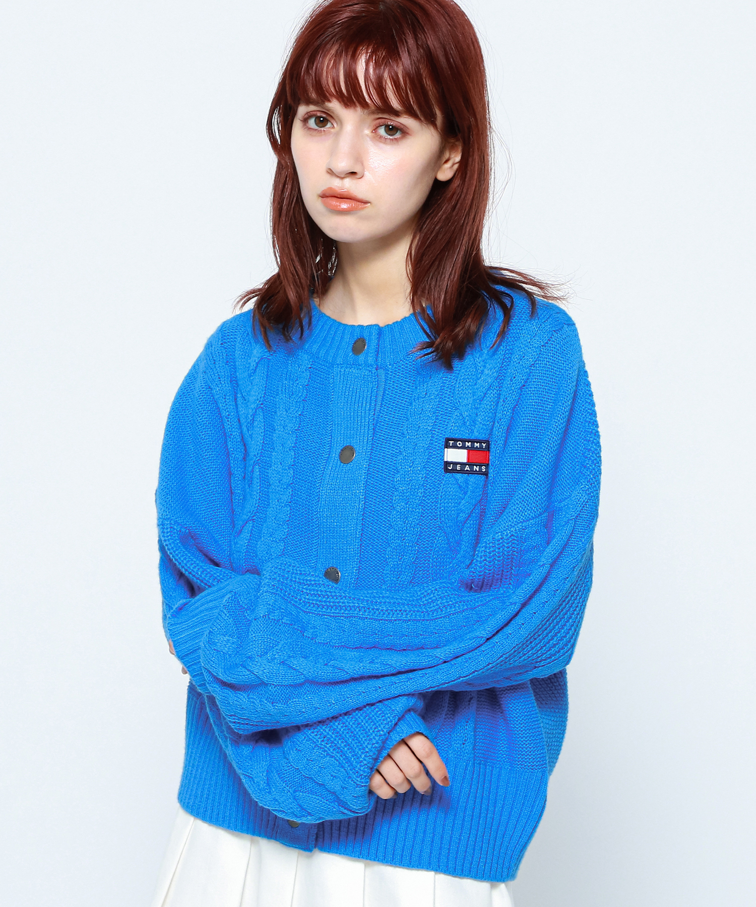 セール】トミージーンズ TOMMY JEANS オーバーサイズバッジ セール】トミージーンズ TOMMY JEANS オーバーサイズバッジ