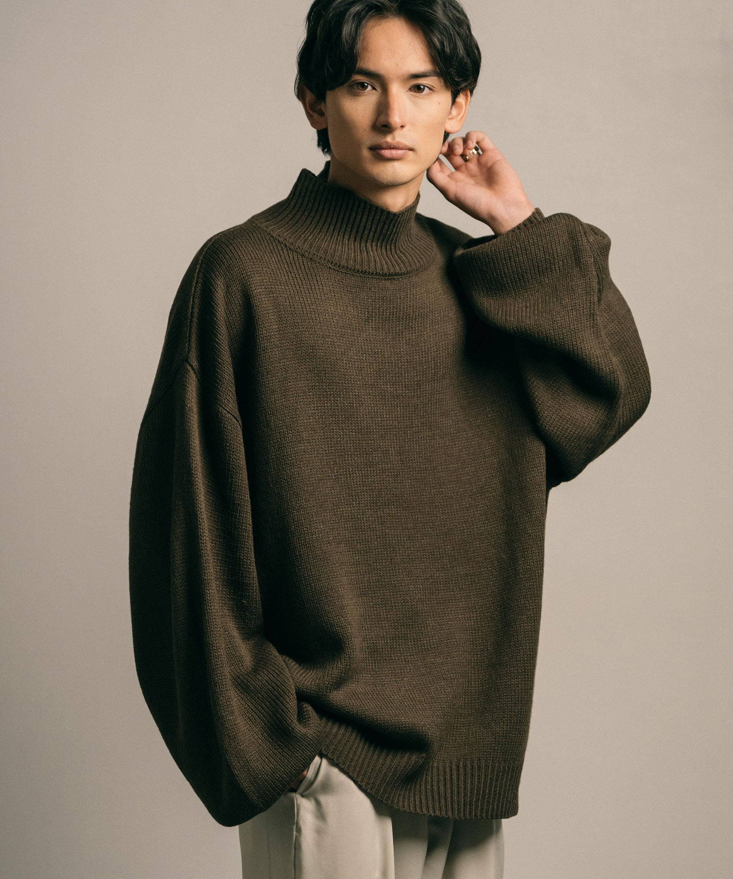 JOHN RICHMOND 売れ筋商品|||ジョン リッチモンド ニット&セーター アウター レディース Turtlenecks Black 楽天市場】レディースファッション（ブランドリッチモンド）の通販