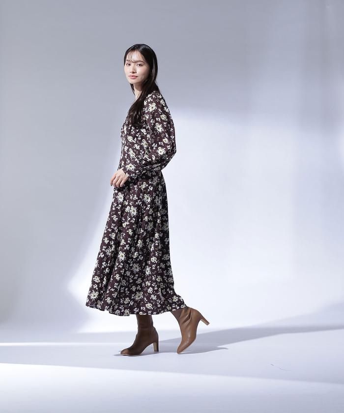 N. Natural Beauty Basic*｜モノトーンフラワープリント