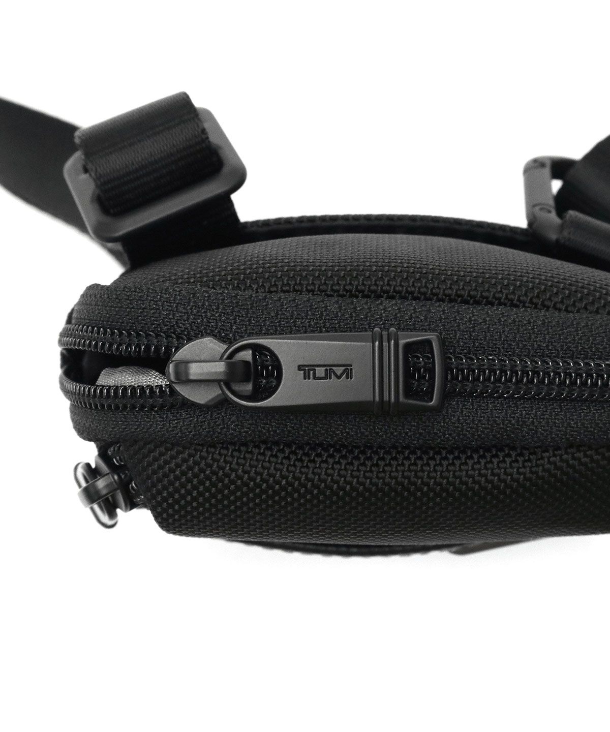 トゥミ TUMI 【日本正規品】トゥミ ショルダーバッグ TUMI Alpha