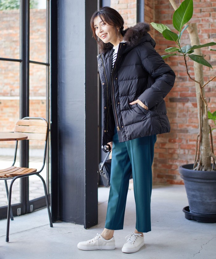 美品＊any FAM【洗える】スムースタッチ ショート丈ダウンコート 2 白 オンライン ストアファッション - 美品＊any FAM【洗える