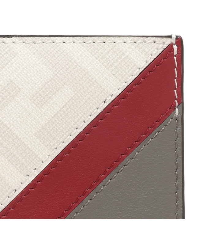 FENDI（財布）のフリマアイテム一覧