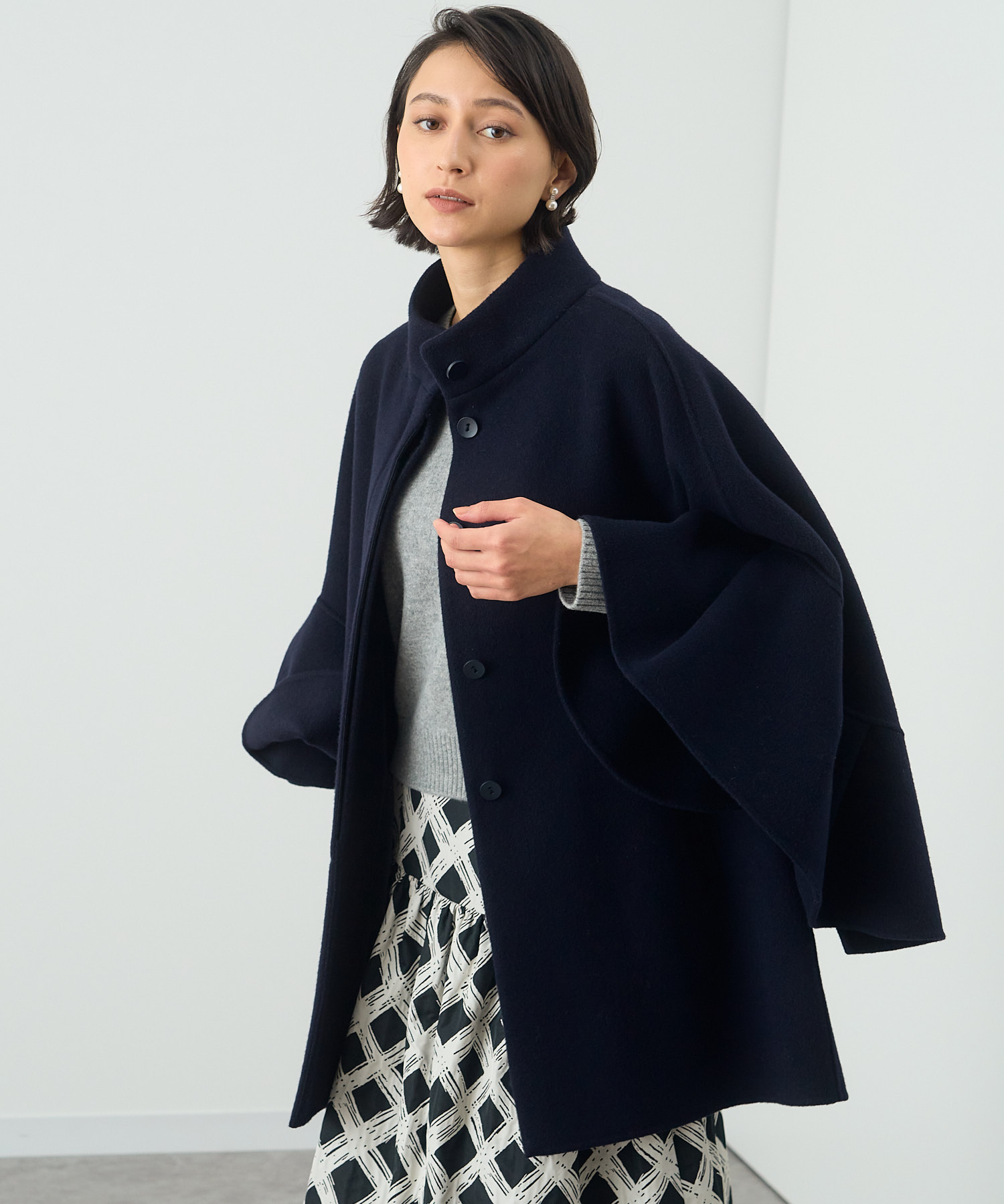 アナイ　ベルト付きケープコート ANAYI 黒 ベルト付きケープコート36