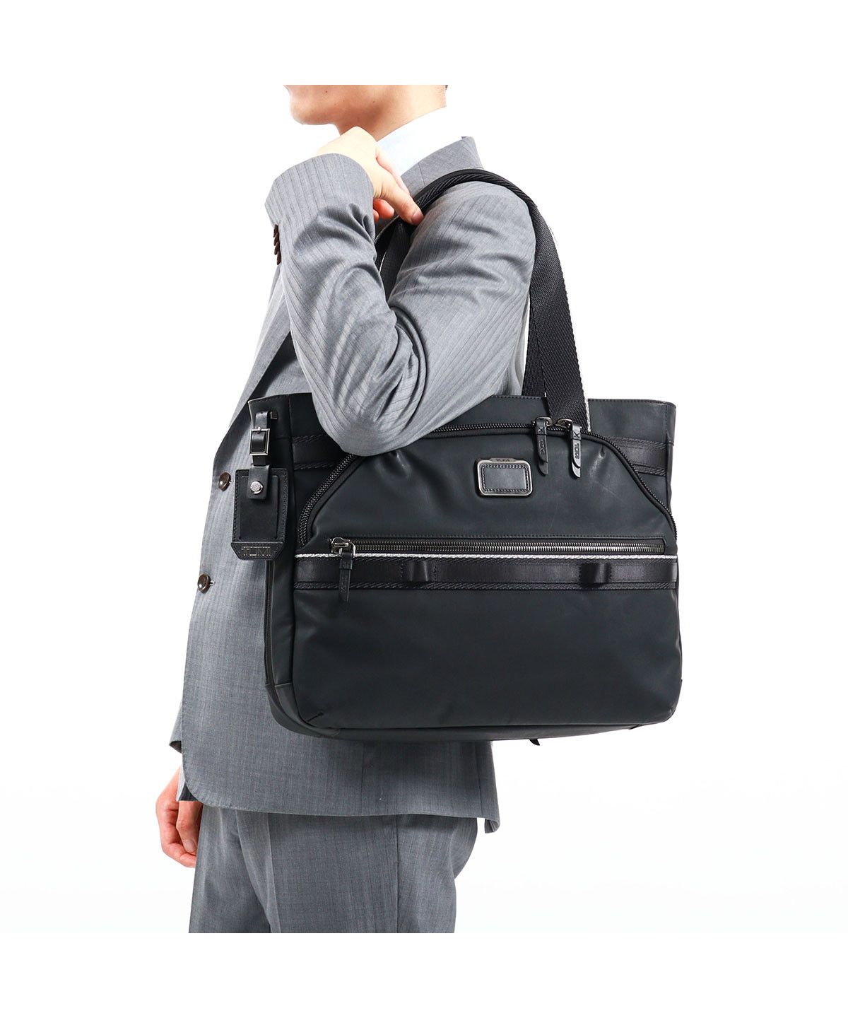 トゥミ TUMI 【日本正規品】トゥミ トートバッグ TUMI Alpha トゥミ TUMI 【日本正規品】トゥミ トートバッグ TUMI Alpha