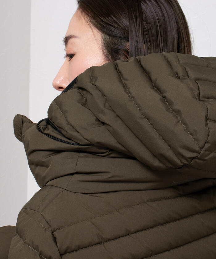 Herno イエロー ショートスリーブ ダウンジャケット HERNO（ヘルノ）の「＜HERNO（ヘルノ）＞フーデッド ショート