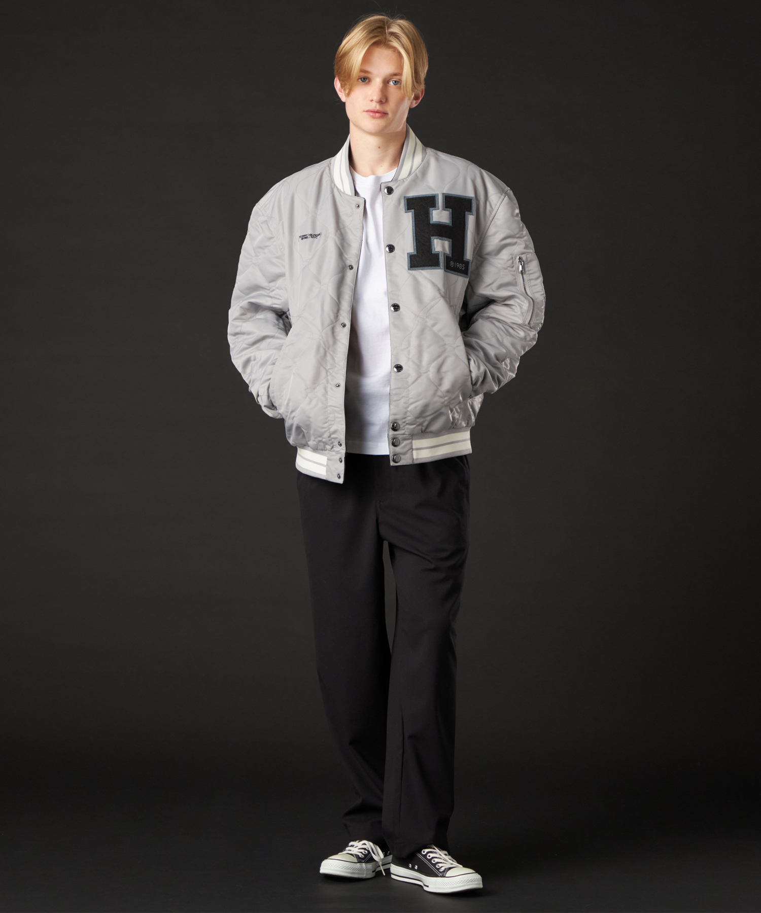 MONOCHROME CAPSULE COLLECTION モノクロームリバーシブルバー