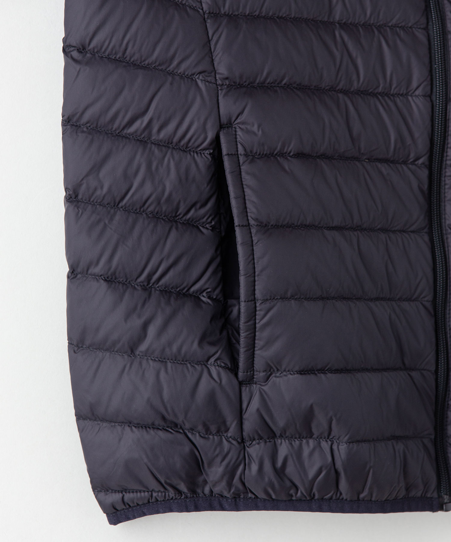 OUTDOORPRODUCTS】ダウン90% 700フィルパワー 超軽量透湿撥水 OUTDOORPRODUCTS】ダウン90% 700フィルパワー 超軽量透湿撥水