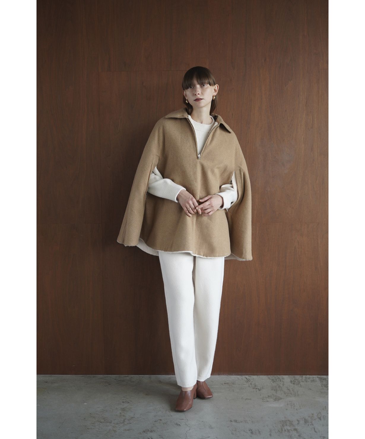 セール】REVERSIBLE BOA MILITARY CAPE COAT(505028110) | クラネ