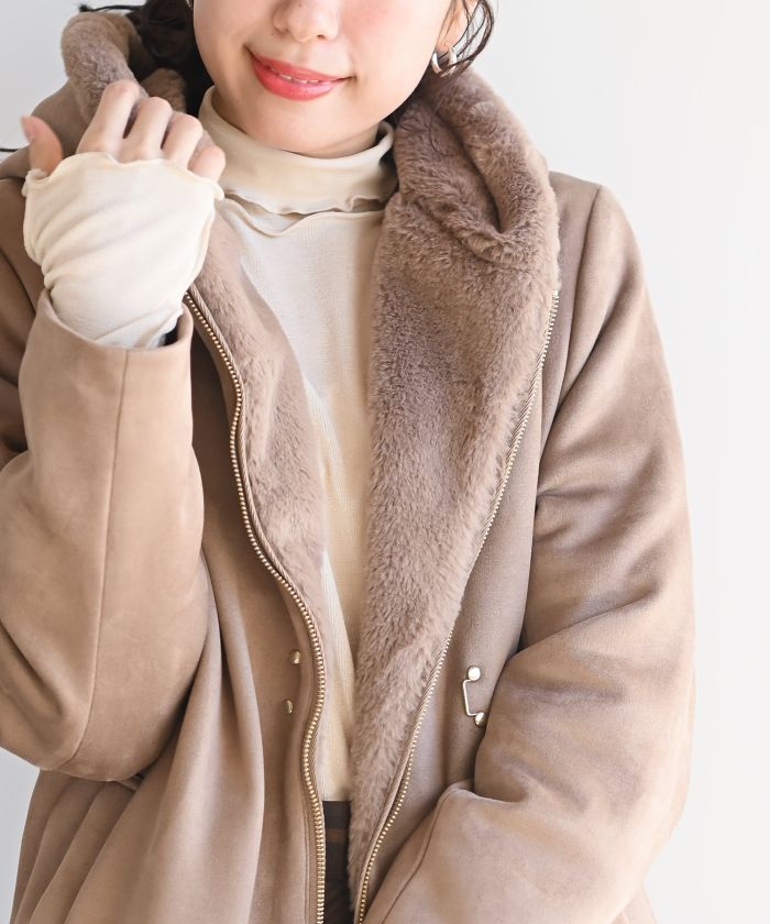 フード付きブラウンポンチョ　Deuxieme Classe REAL BUY! l 本社スタッフ9名の本命アウター｜Deuxieme Classe