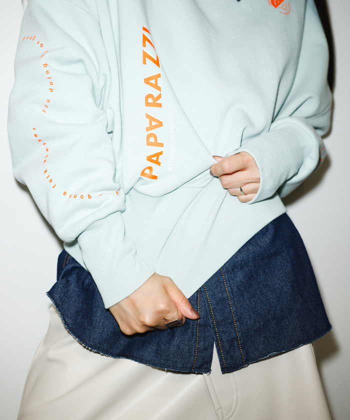 セール 30%OFF】【サステナブル】PAPARAZZI ロゴスウェット
