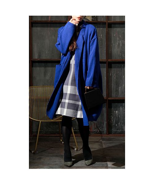 ロイヤルブルーのニットロングカーディガン(505055707) | サワアラモード(Sawa a la mode) - d fashion
