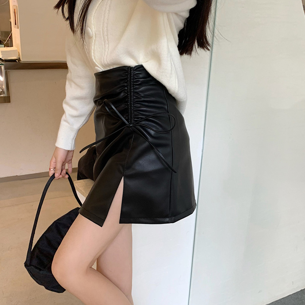 1回着！深スリットミニスカート黒 乗り継い