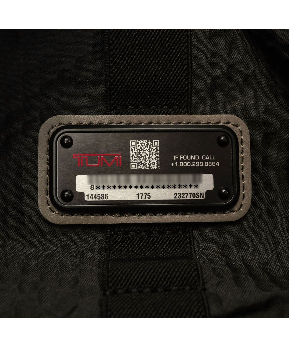 日本正規品】トゥミ ボディバッグ TUMI Alpha Bravo 「シグナル