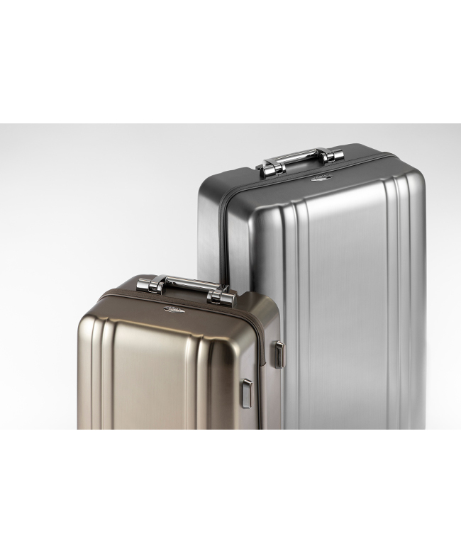 ゼロハリバートン スーツケース Mサイズ  軽量 中型 キャリーケース
