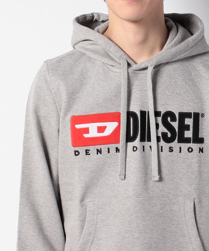 DIESEL 大きめボアパーカー Dロゴ