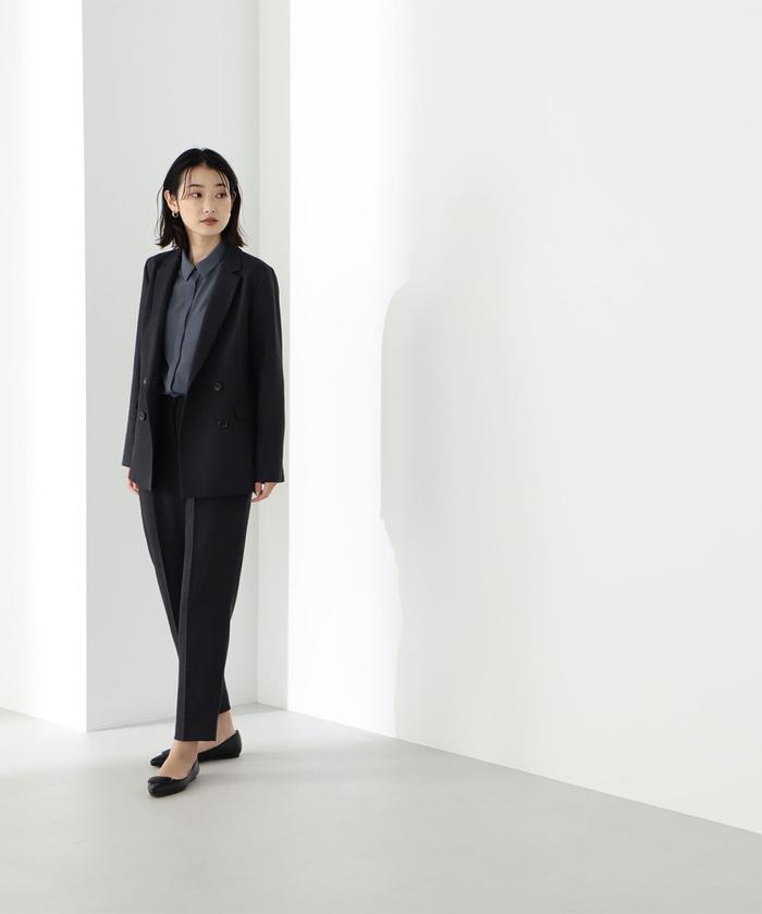 hyun様 美品 ナチュラルビューティーベーシック シャークスキン パンツスーツ hyun様 美品 ナチュラルビューティーベーシック シャークスキン