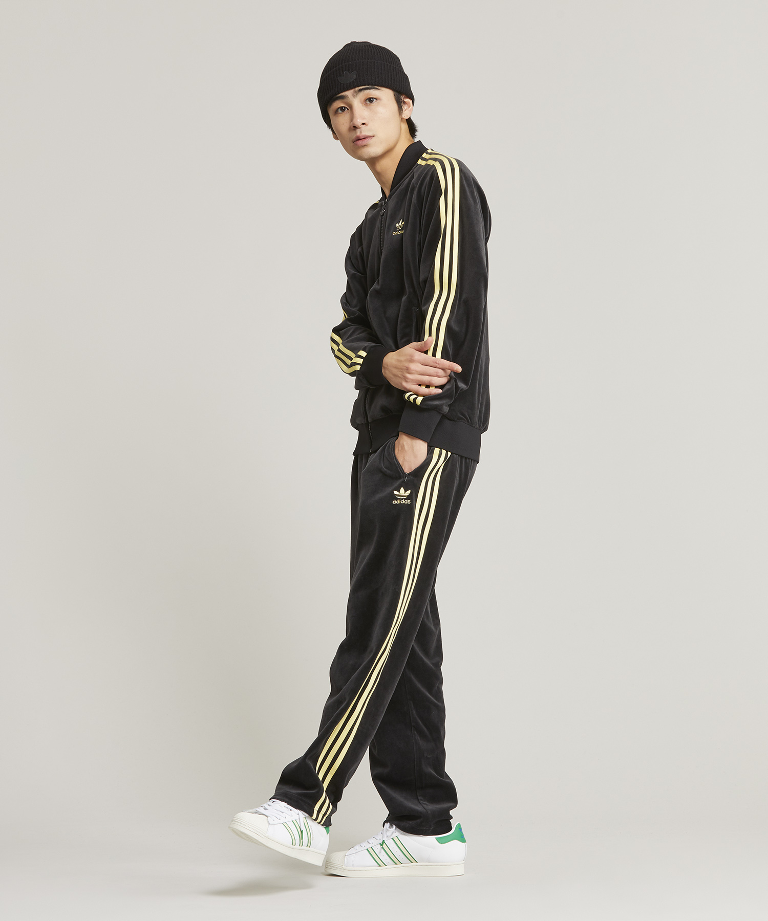 adidas ベロア トラックパンツ XL HR3443 ジャージ