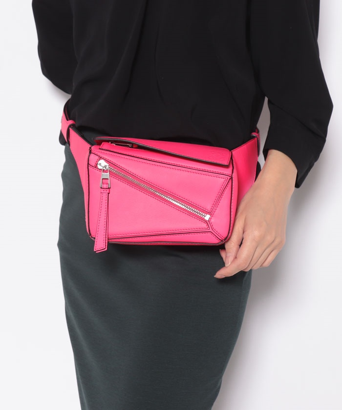 セール】【LOEWE】ロエベ ショルダーバッグ ウエストバッグ セール】【LOEWE】ロエベ ショルダーバッグ ウエストバッグ
