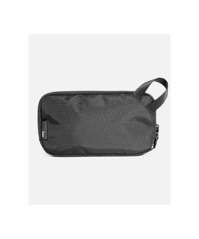 【げーる】雑貨 エアー] ポーチ Slim Pouch（セール】Aer（エアー）Slim Pouch X