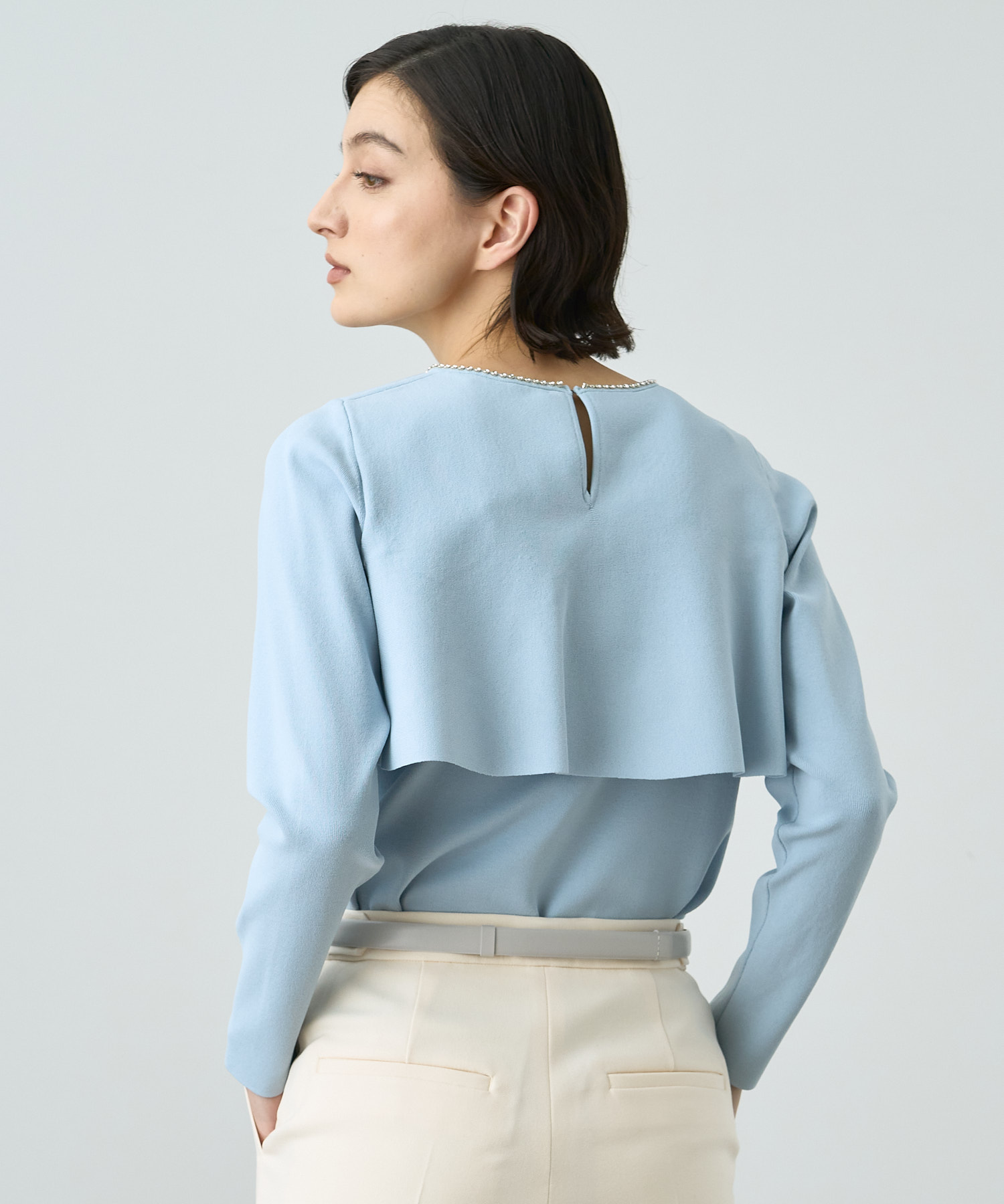 セール 40%OFF】レーヨンストレッチビジューネックプルオーバー
