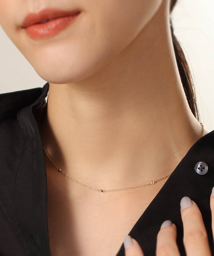WISHBONE V NECKLACE(2XN0465)Pt950 ネックレス｜スター