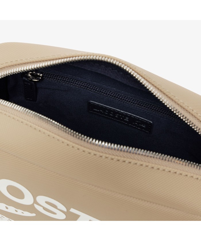 LACOSTE ダークブラウン ショルダーバッグ ラコステ LACOSTE ローラレザーショルダーバッグ（ブラウン