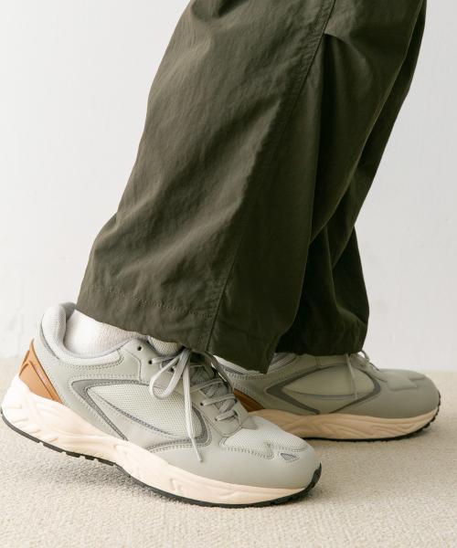 クーポン】『25.5サイズ/WEB限定』『別注』MOONSTAR 810s×DOORS