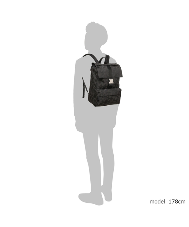 セール 23%OFF】フェンディ リュックサック バックパック
