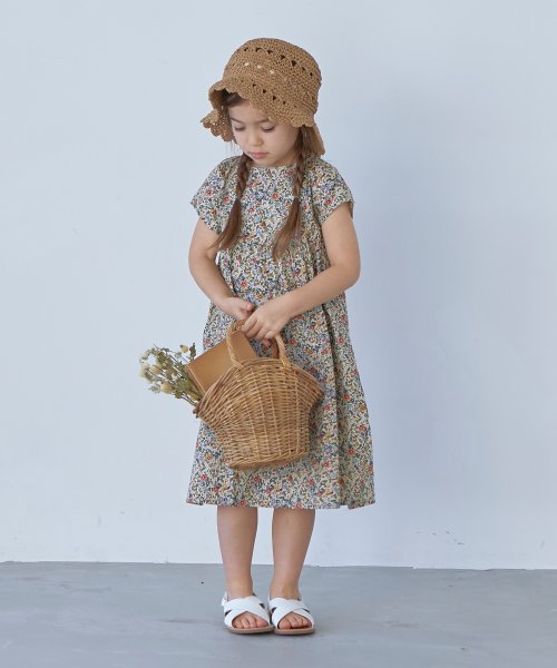 セール10%OFF】フレンチスリーブ 総柄 半袖 ワンピース チェック ドット ストライプ 花柄 布帛 ガールズ(505143749) ペアマノン(pairmanon) d fashion メゾピアノ 半袖 ふんわり 花柄 シャツ ブラウス 160 春 夏