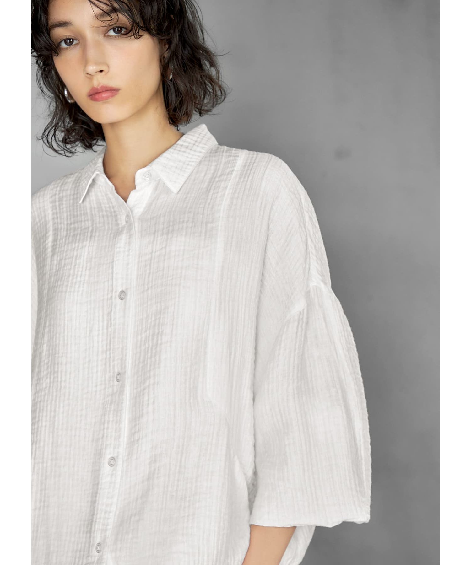 縦シボ織り裾絞りシャツ(505152122) | スタイルデリ(STYLE DELI) - d ...