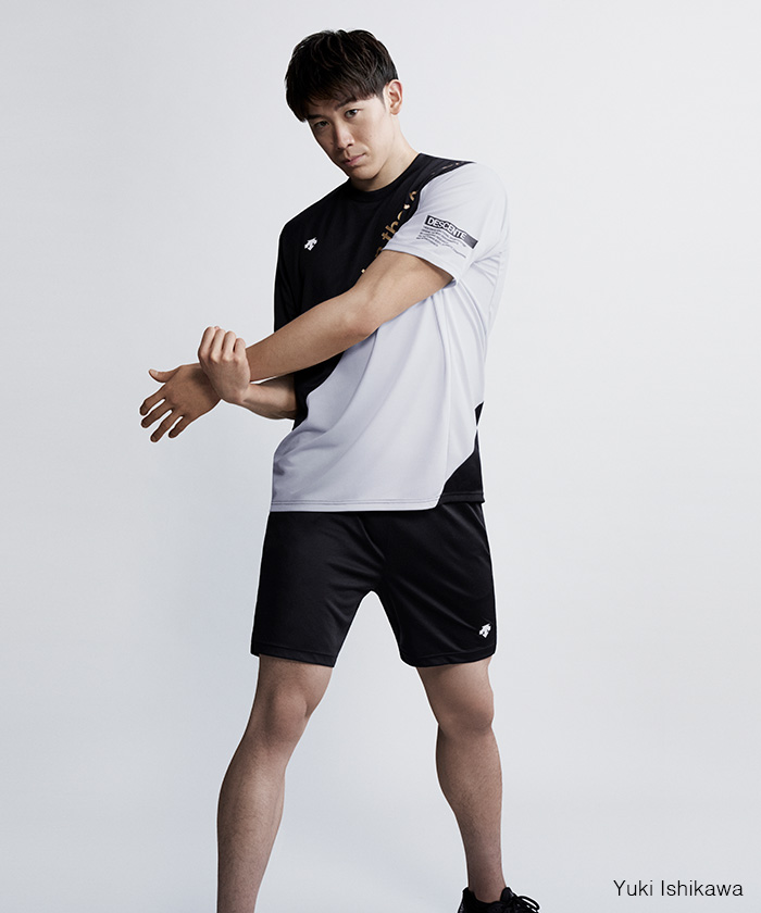 [限定]石川祐希　DESCENTE ブラック M シャツ デサント』が プロバレーボーラー石川祐希選手と