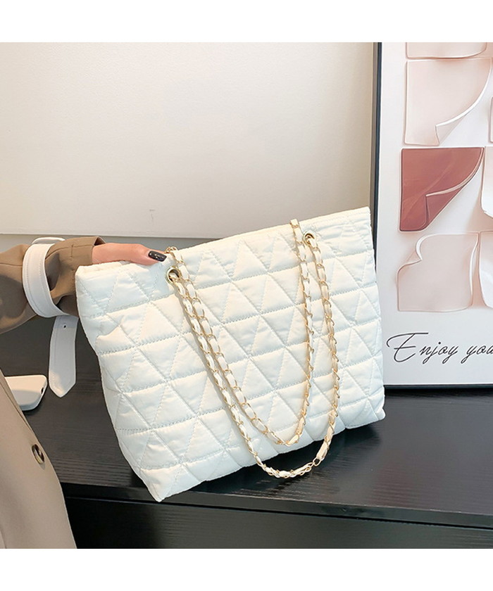 CHANEL チェーントートバッグ キルティング Amazon | [CHANEL] (シャネル) マトラッセ キルティング