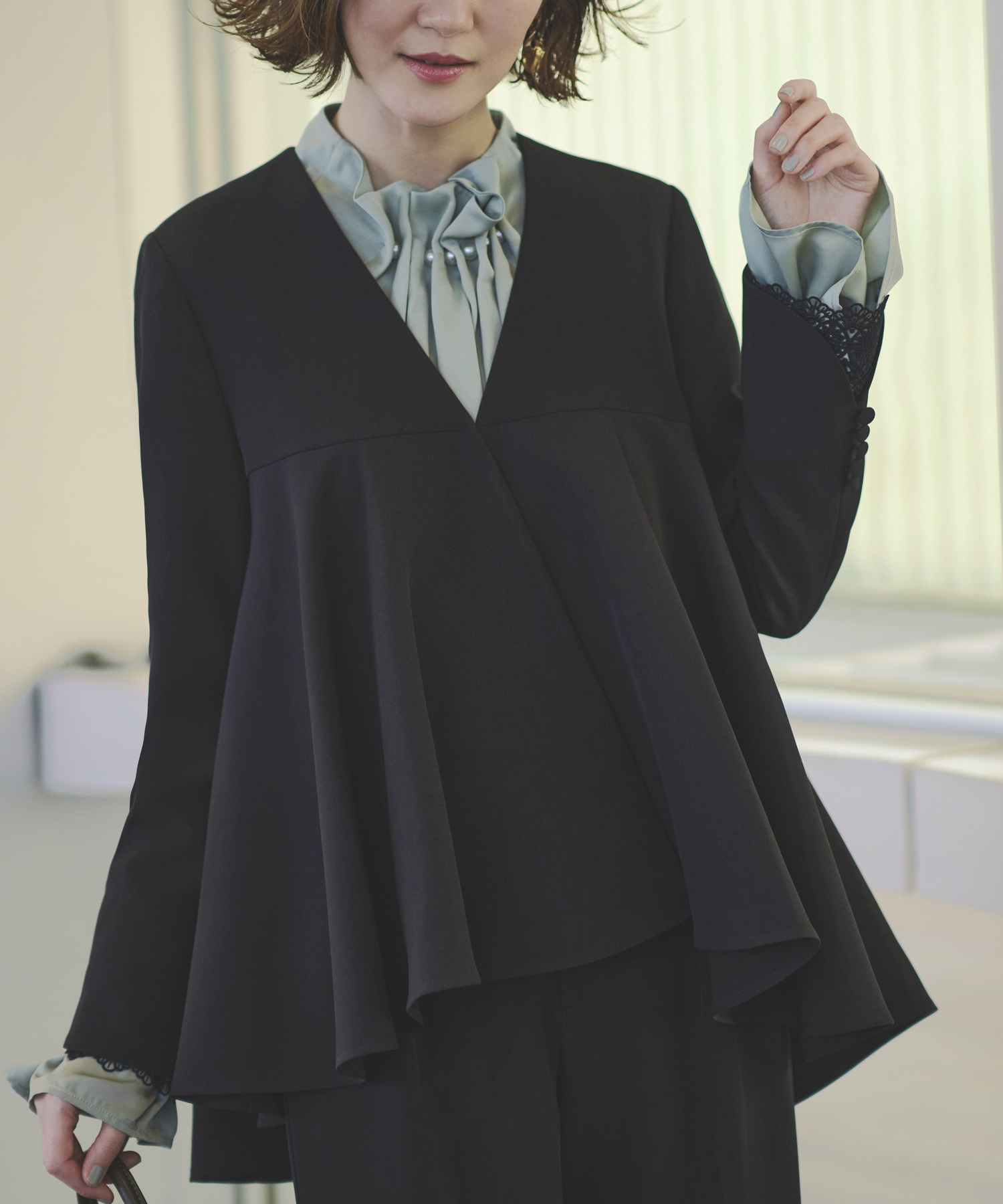 ルイルエブティック RUIRUE BOUTIQUE ノーカラーフレアペプラム