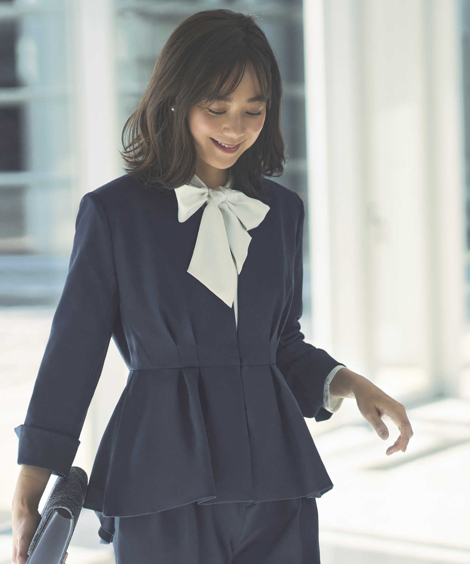 ルイルエブティック RUIRUE BOUTIQUE ノーカラーウエストタック