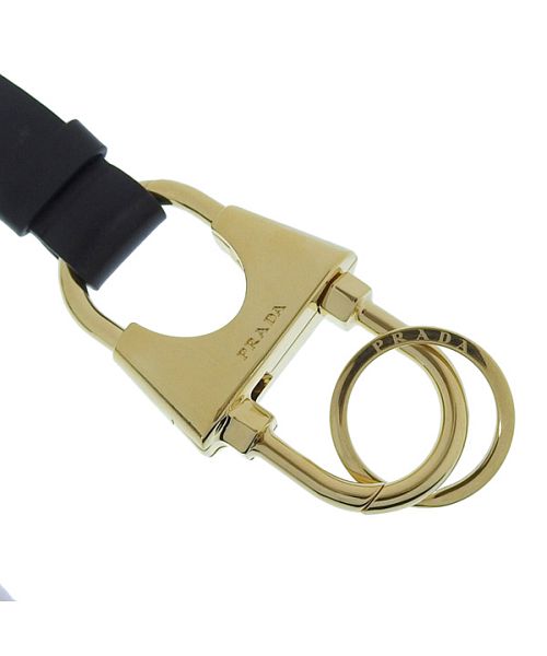 お値下げ！PRADA キーホルダー 17900 最終値下✧ PRADA キーリング キーホルダー - メルカリ