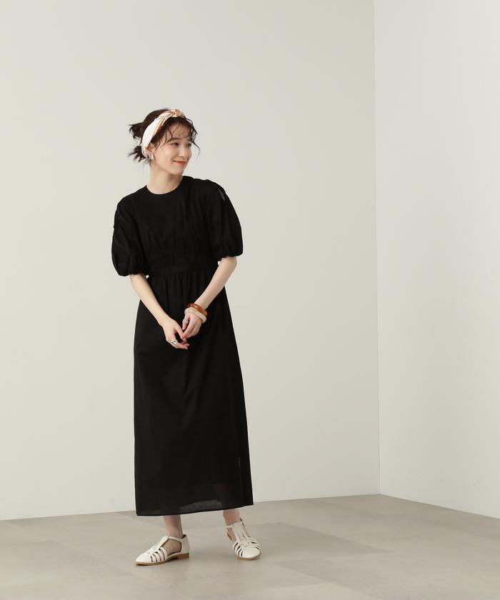 セール 50%OFF】コットンボイルギャザーホールワンピース《S