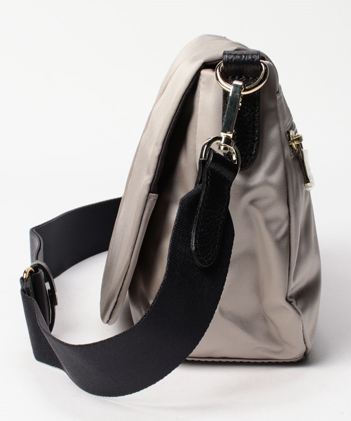 セール70%OFF】フラップショルダーバッグS【THE CLOUDS NYLON】(CE