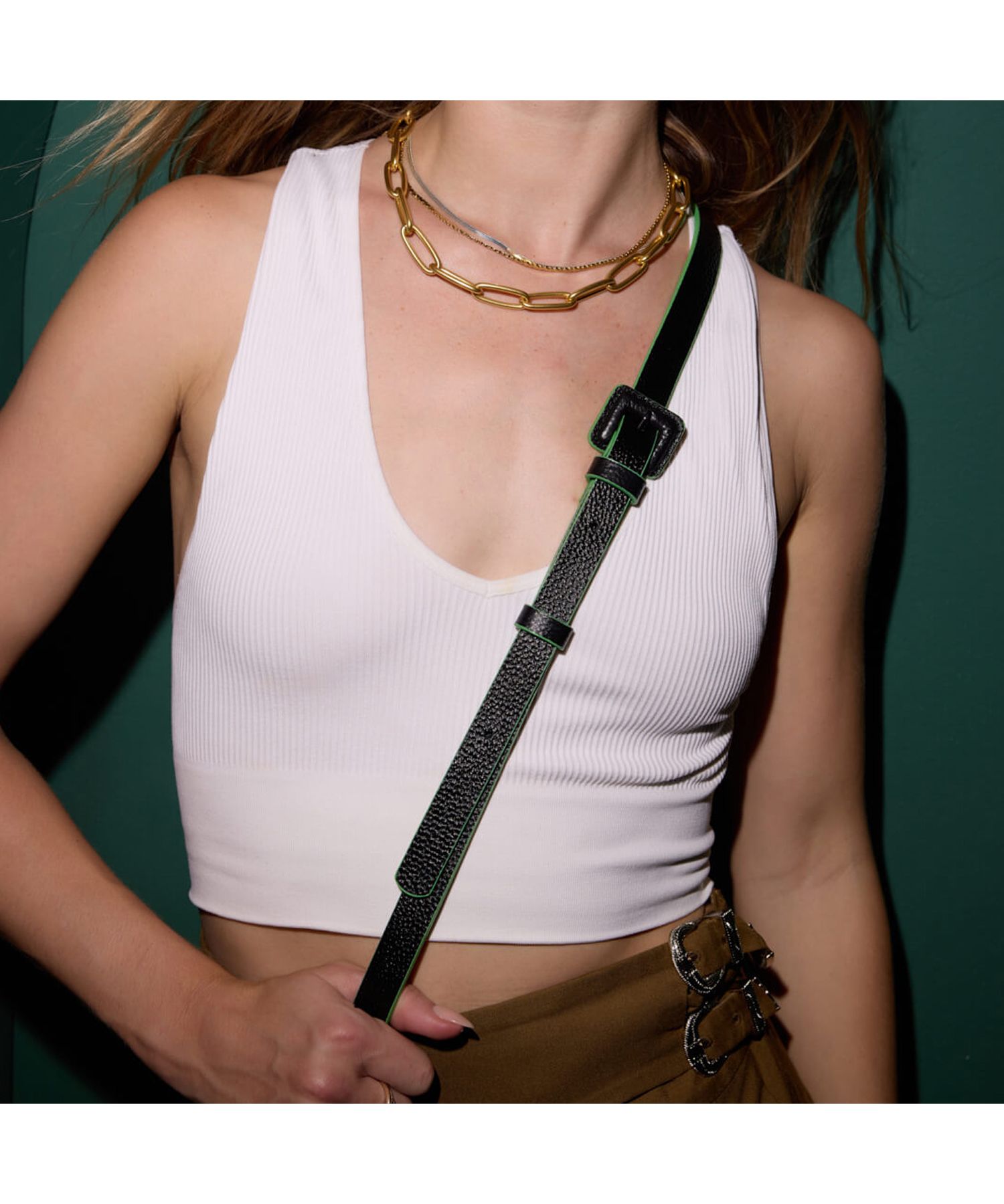 Amazon.co.jp: BANDOLIER バンドリヤー iPhone 13 Pro ケース