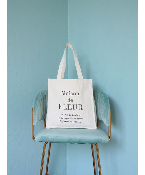 メゾンドフルール　ベア刺繍スクエアトートバッグ ベア刺繍スクエアトートバッグ メゾン ド フルール Maison de FLEUR ベア刺繍スクエアトート