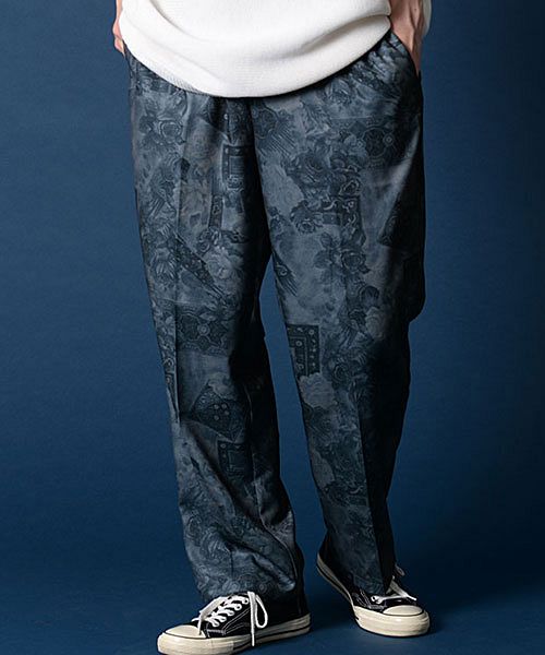 DIESEL ディーゼル (8) 総柄 花柄 ハーフパンツ - メルカリ